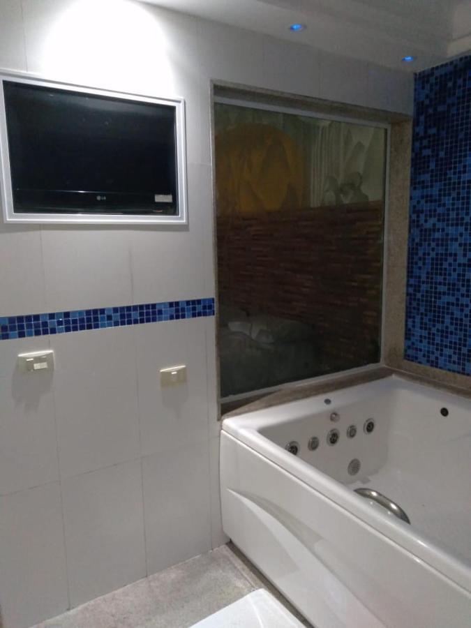 Flash Motel (Adults Only) เซาวีเซนจิ ภายนอก รูปภาพ