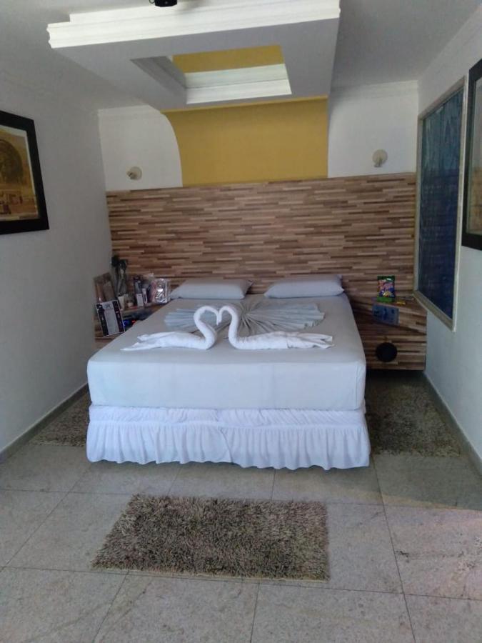 Flash Motel (Adults Only) เซาวีเซนจิ ภายนอก รูปภาพ