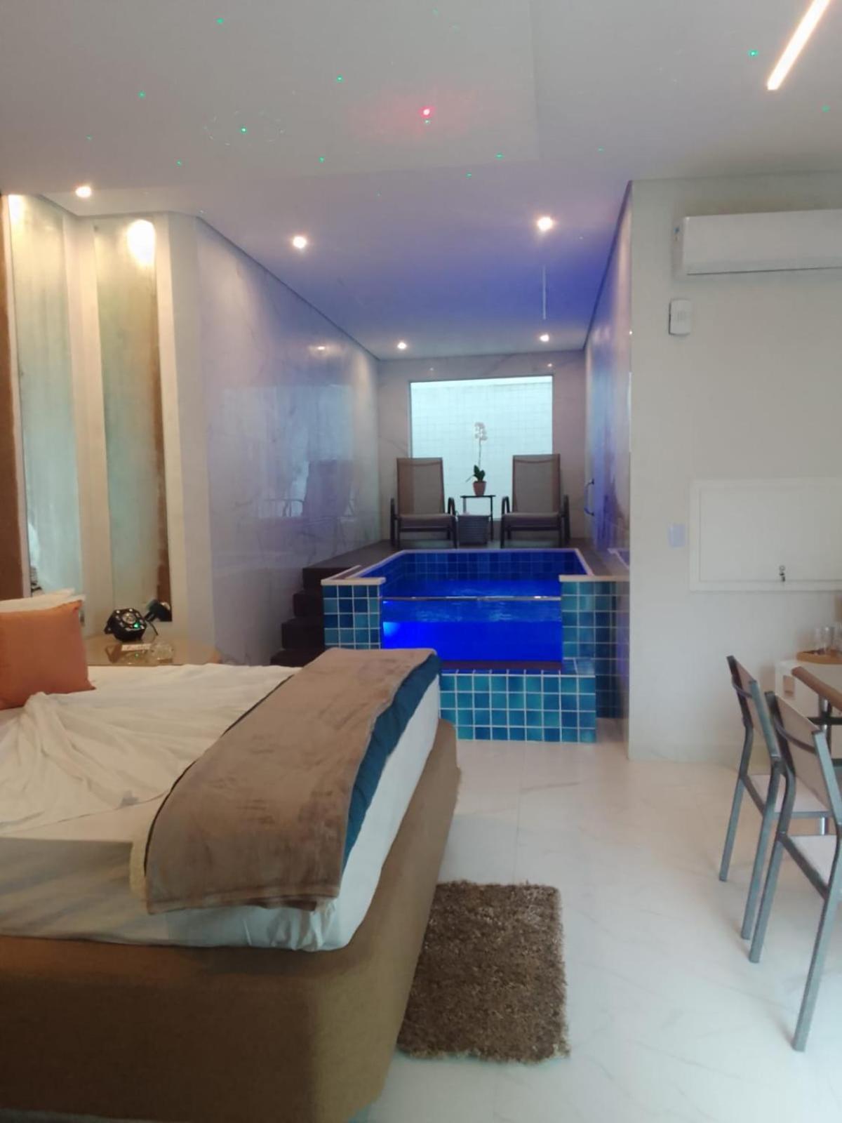 Flash Motel (Adults Only) เซาวีเซนจิ ภายนอก รูปภาพ